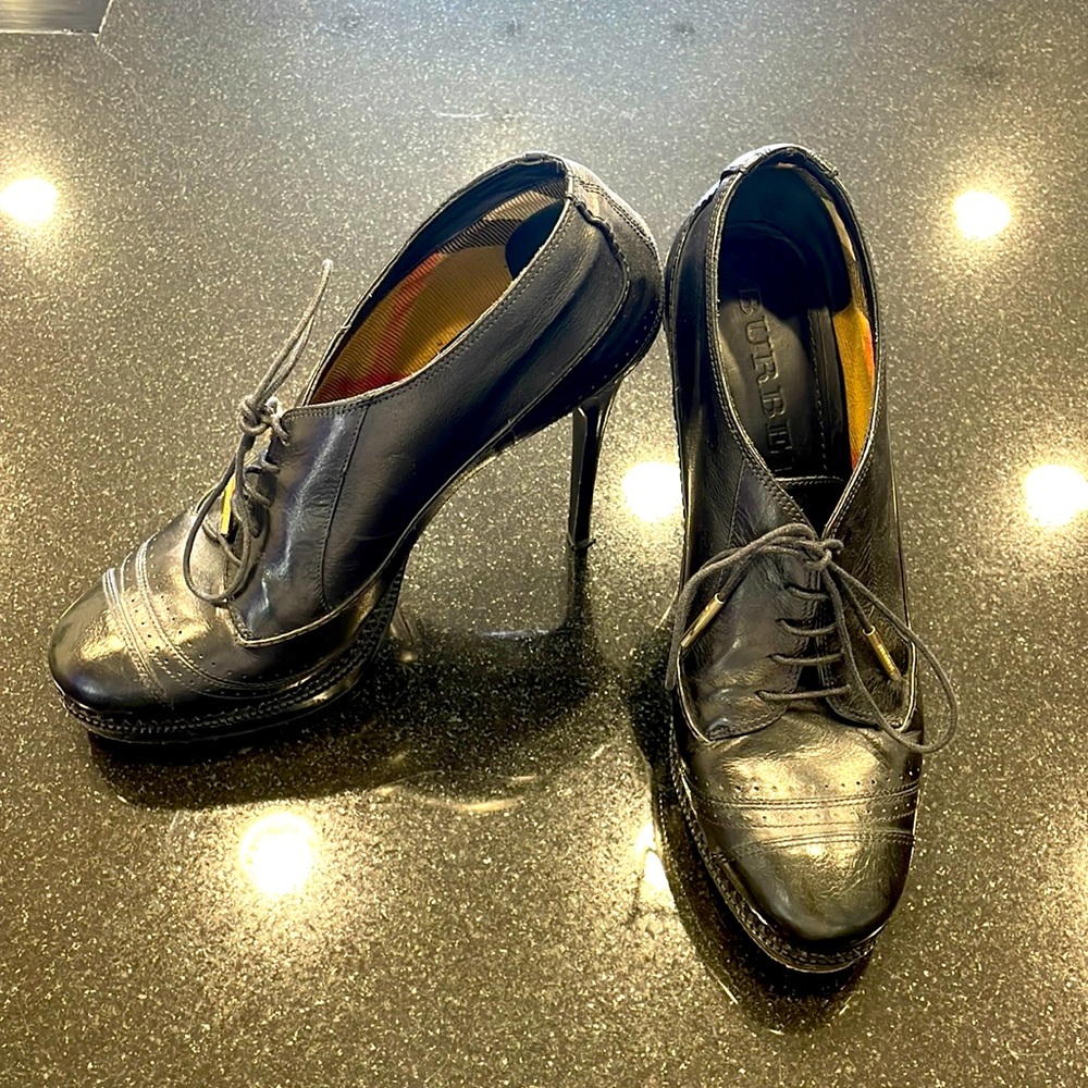 Burberry Black Heels